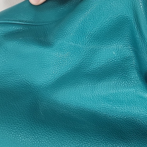 Michael Kors Fulton Hobo shoulder bag in green - Picture 3 of 11